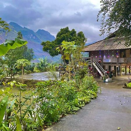 Du Gia Van Chung Homestay Làng Cac Buitenkant foto