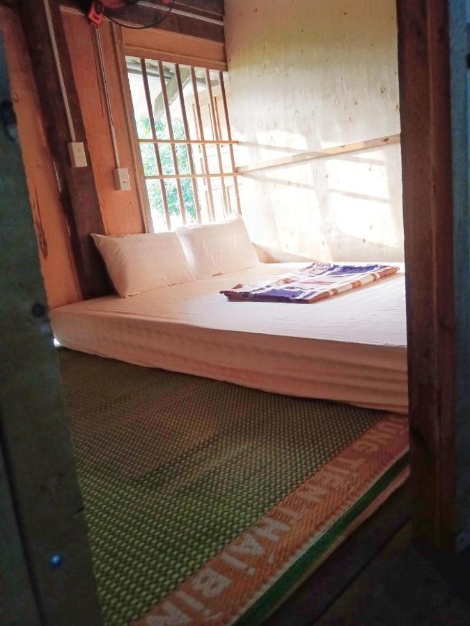 Du Gia Van Chung Homestay Làng Cac Buitenkant foto