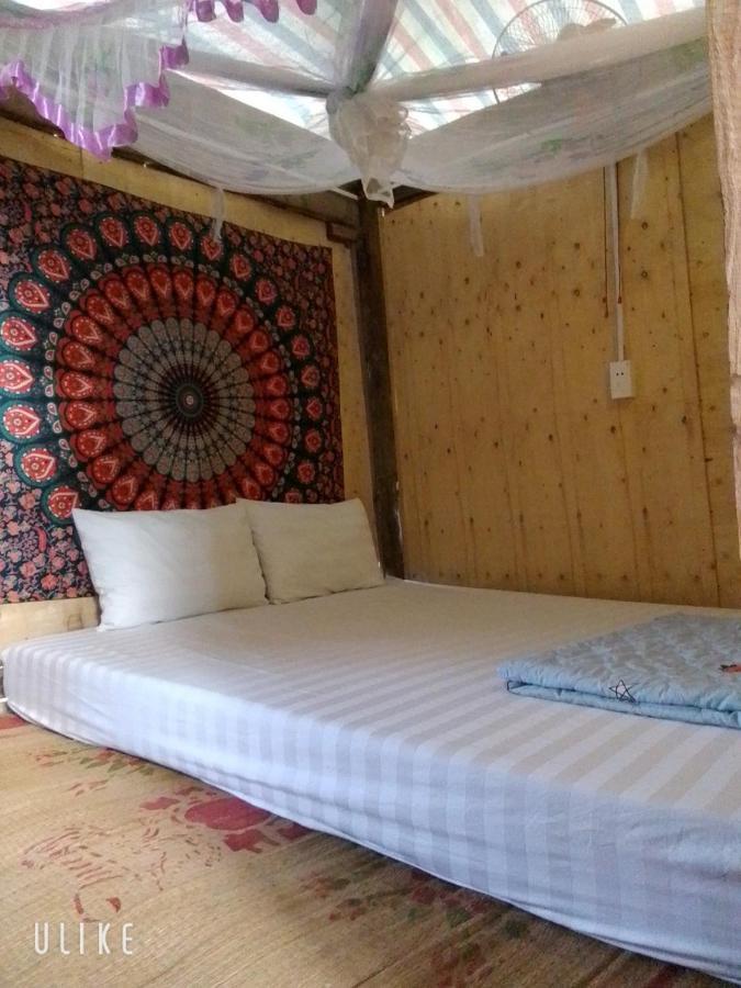 Du Gia Van Chung Homestay Làng Cac Buitenkant foto
